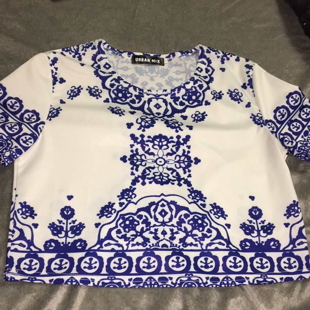 Cute crop top